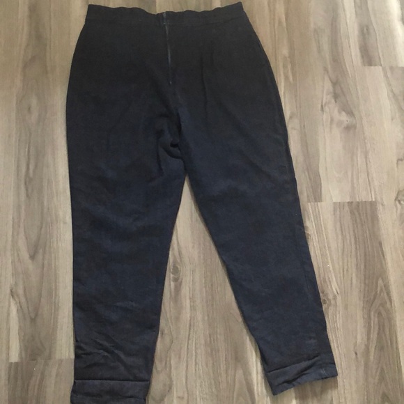 CIGARETTE PANTS IN STRETCH DENIM - Picture 5 of 8
